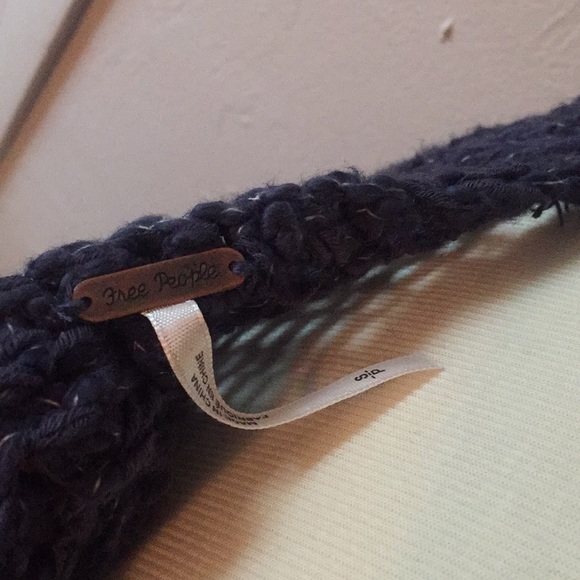 Free People oversized crochet weather Small - Picture 7 of 8